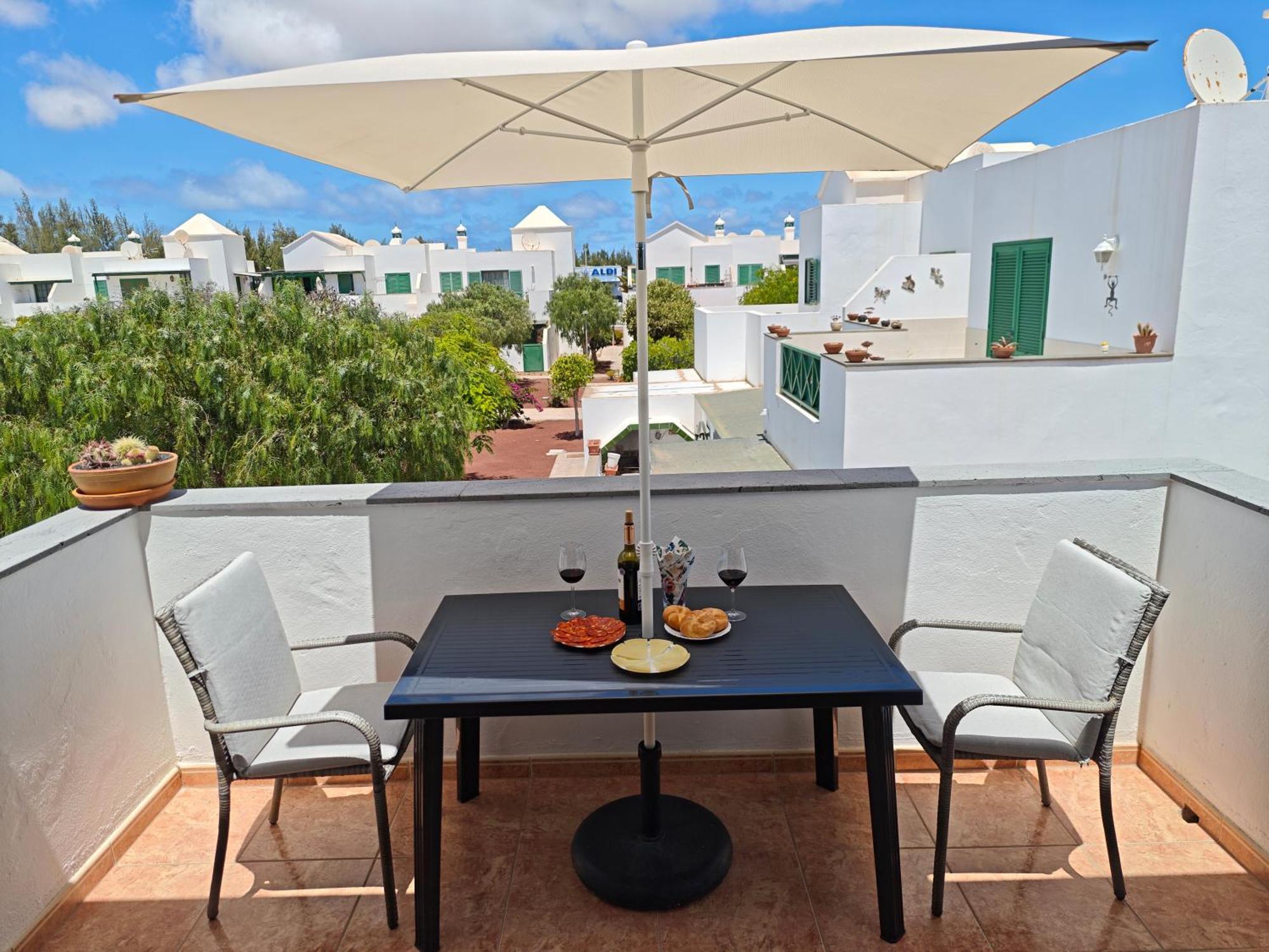 Casa Eric Appartement Playa Blanca  Buitenkant foto